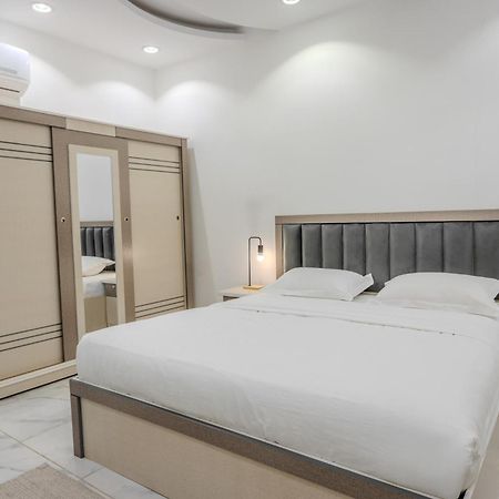 Luxurious Family 3 Bedroom Apartments 10 Mins Drive To Al-Masjid Nabawi - Nozol Noor 1 Medina Eksteriør bilde
